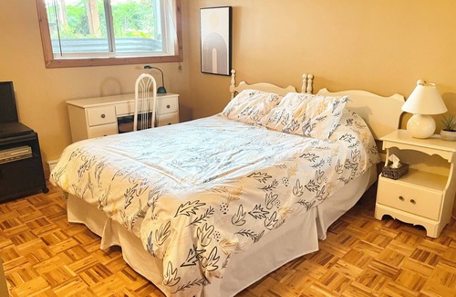 Lac-Brome House | Beautiful cottage on Brome Lake, 3 bdr, 2xbtr, 3Ter, pedalo Kayak (CITQ302383)