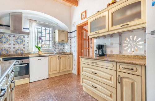 Cala d'Or Villa | Beautiful Country Home with 2 Pools, Wi-Fi, Air Conditioning