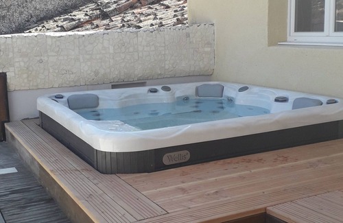Malaucene House | Beautiful country house with large spa and panoramic view
