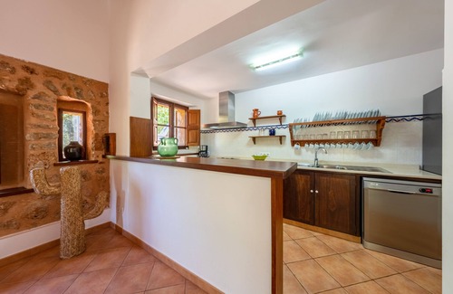 Biniaraix House | Beautiful country house with pool and breathtaking panoramic views