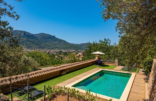 Biniaraix House | Beautiful country house with pool and breathtaking panoramic views