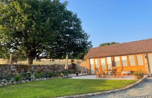 Eaton Mascott House | Beautiful countryside Byre conversion