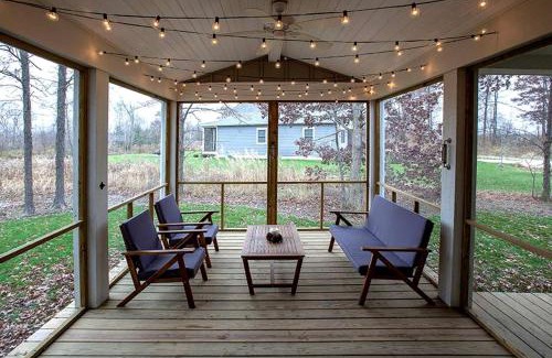 Sawyer House | Beautiful Countryside Cabin Rental for a Relaxing Getaway on the Lake in Sawyer, Michigan