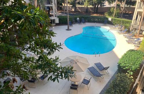 Hilton Head Island Apartment | Beautiful Couples Retreat Oceanview, Bikes Chairs Incl