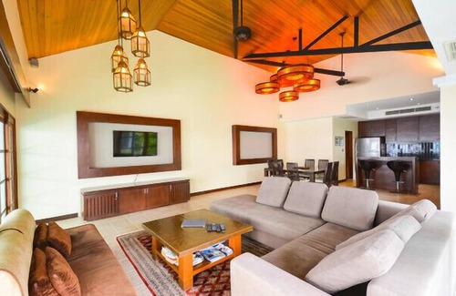 Kathu Villa | Beautiful Courtyard Villa in Phuket