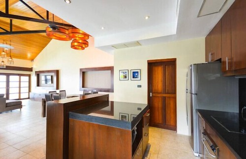 Kathu Villa | Beautiful Courtyard Villa in Phuket