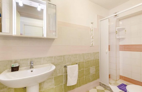 Laureana Cilento Apartment | Beautiful Cozy Apt Terrace Shared Pool, Laureana Cilento, Italy