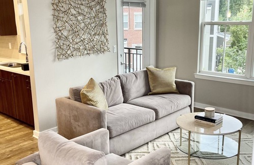 Piscataway Apartment | Beautiful cozy 2 bed, 2 bath apartment with pool
