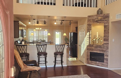 Biggs Field House | Beautiful Cozy 4 bedroom Home With Great Location!