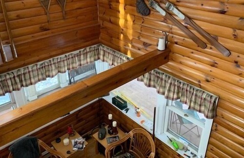 Center Ossipee Cabin | Beautiful Cozy Cabin Retreat near Ossipee Lake!