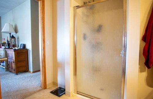 Lincoln Apartment | Beautiful Cozy Condo with Pools/Gym-Self Check-In