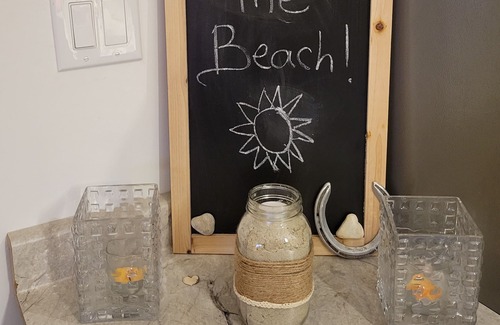 Hillside Beach House | Beautiful,cozy,great LOCATION, near beach!