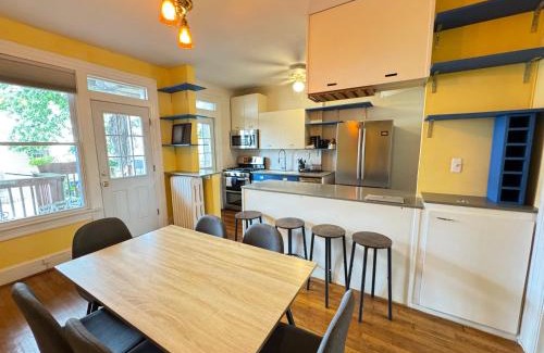 Park View House | Beautiful COZY House 4BR and Parking in DC