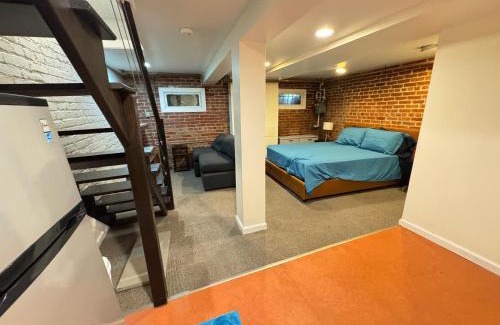 Park View House | Beautiful COZY House 4BR and Parking in DC