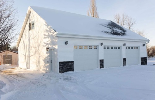 Devils Lake Apartment | Beautiful, Cozy Loft in Devils Lake!