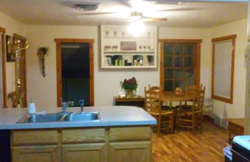 Salt Lake City House | BEAUTIFUL COZY VACATION HOME, IN THE HEART OF THE BRICKYARD & MILLCREEK COMMONS!