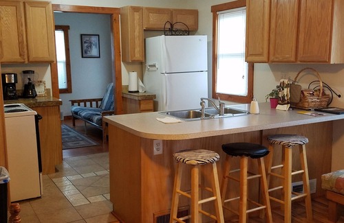 Salt Lake City House | BEAUTIFUL COZY VACATION HOME, IN THE HEART OF THE BRICKYARD & MILLCREEK COMMONS!