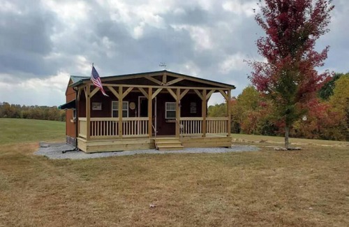 Liberty Cabin | Beautiful Cubby Cabin On The Mountain