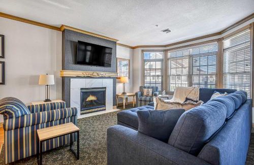 Sheboygan Apartment | Beautiful Day Getaway - Lake Michigan Views