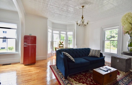 Topsham Apartment | Beautiful Delightful 3BR Downtown Brunswick All King Beds