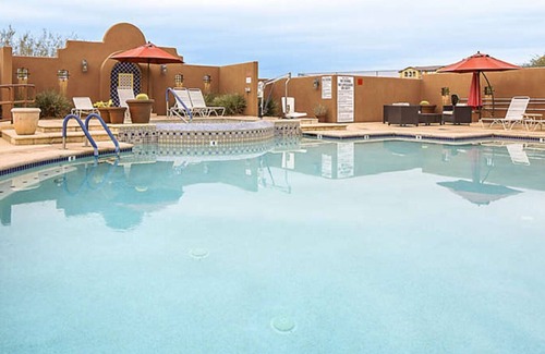 Cibola Vista Apartment | Beautiful Desert 1 BR Villa with Waterslides