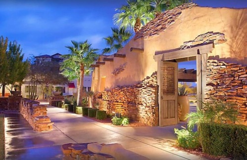 Cibola Vista Apartment | Beautiful Desert 1 BR Villa with Waterslides
