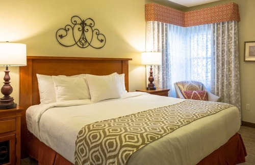 Cibola Vista Resort | Beautiful desert oasis resort close to Lake Pleasant!