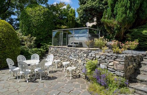 Low Newton House | Beautiful Detached Property Hot Tub Sauna Pass The Keys
