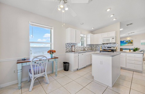 Micco House | Beautiful Direct Riverfront Paradise Home