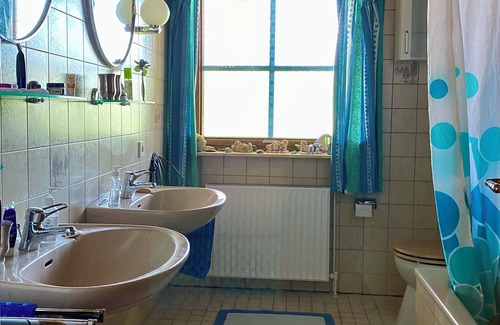 Lehmkuhlen Bed & Breakfast | Beautiful double room garden view, for 1-2 guests, Lepahn Holsteinische-Schweiz