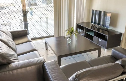 Douglas House | *Beautiful*Douglas* 5BRM ,Stylish Living*