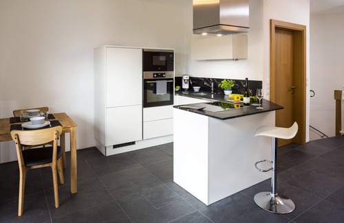 Mosern Apartment | Beautiful duplex apartment for 2 people with partial mountain views