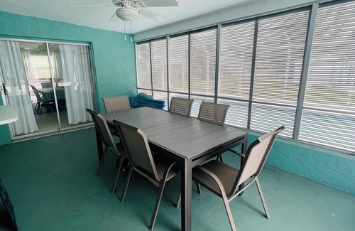 Grove City House | Beautiful Englewood beach home with boatslip