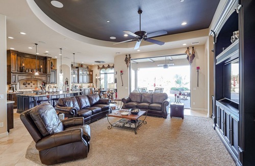 Peoria House | Beautiful Entertainers Dream! Large resort-like pool-Putting green-over 1 acre