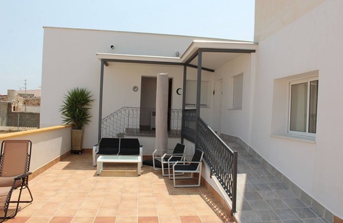 Cuevas Del Almanzora Hotel | BEAUTIFUL DOUBLE ROOM LOCATED OFF POOL TERRACE
