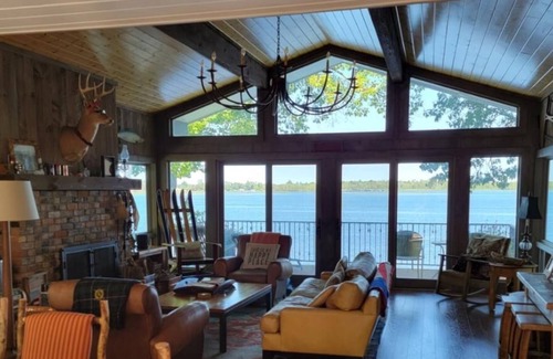 East Gull Lake Cabin | Beautiful Family Cabin located on Gull Lake offering the perfect get away