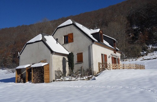 Campan Ski Chalet | Beautiful family chalet for 8 people in a privileged setting