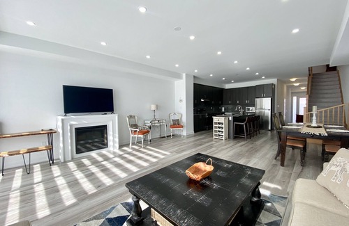 Whitby Condo | Beautiful Family Home Near a Nordic Spa