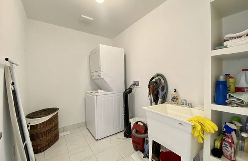Whitby Condo | Beautiful Family Home Near a Nordic Spa