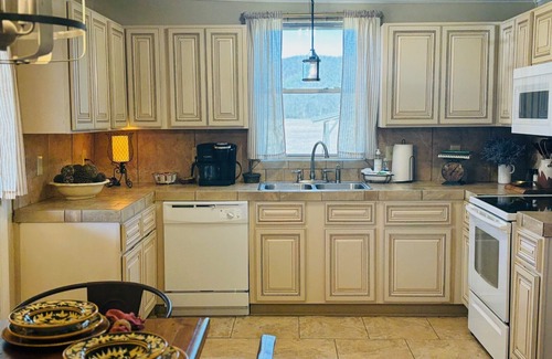 Mount Berry Other | Beautiful Farmhouse in the country but close to Rome!