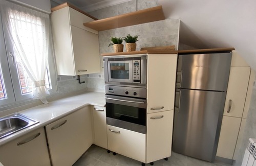 Santander Apartment | Beautiful flat 100 metres from the beach with garage.