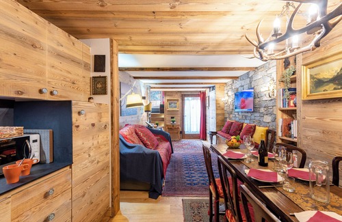 Courmayeur Apartment | Beautiful Flat In Courmayeur, Courmayeur, Italy