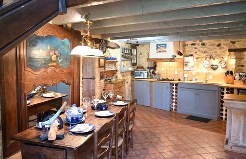 Le Buisson-de-Cadouin House | Beautiful stone house for 6, swimming pool, Périgord