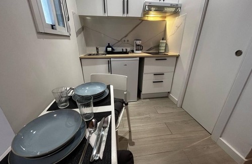 Carabanchel Apartment | Beautiful fully equipped studio apartment in downtown Madrid
