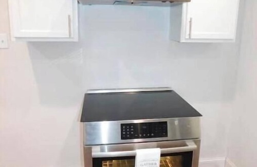 Peoria House | Beautiful Fully Furnished 2-Bedroom, 1-Bath Home