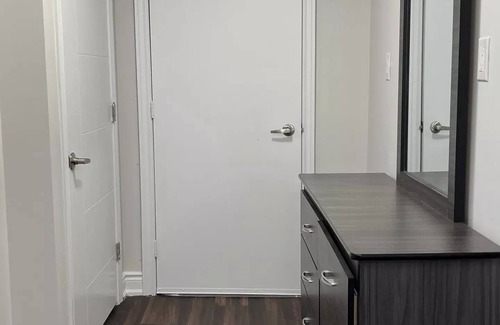 Meadowvale Village House | Beautiful furnished three rooms