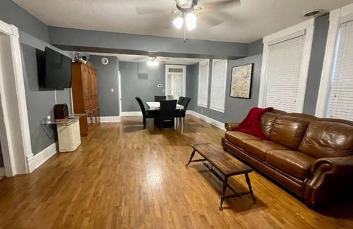 Atchison House | Beautiful Furnished house to rent