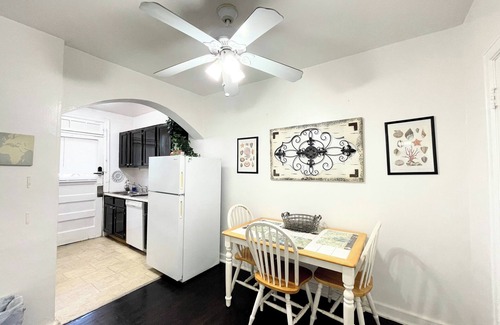 St. Louis Apartment | Beautiful Getaway In Central Saint Louis!