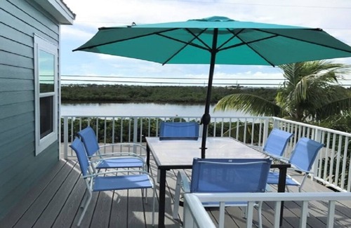 Big Pine Key House | BEAUTIFUL GETAWAY - DAZZLING SUNSETS-nBIG PINE KEY-60' DOCK 5 MINUTES TO CHANNEL