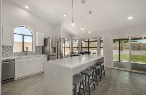 Overland Trail House | Beautiful Glendale home with FREE HEATED POOL